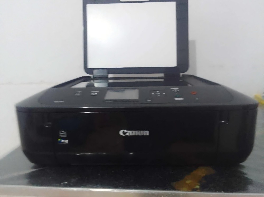 imprimente canon pixma MG5750 - 2
