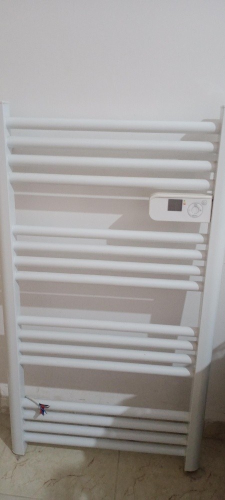 sèche serviette électrique. - 1