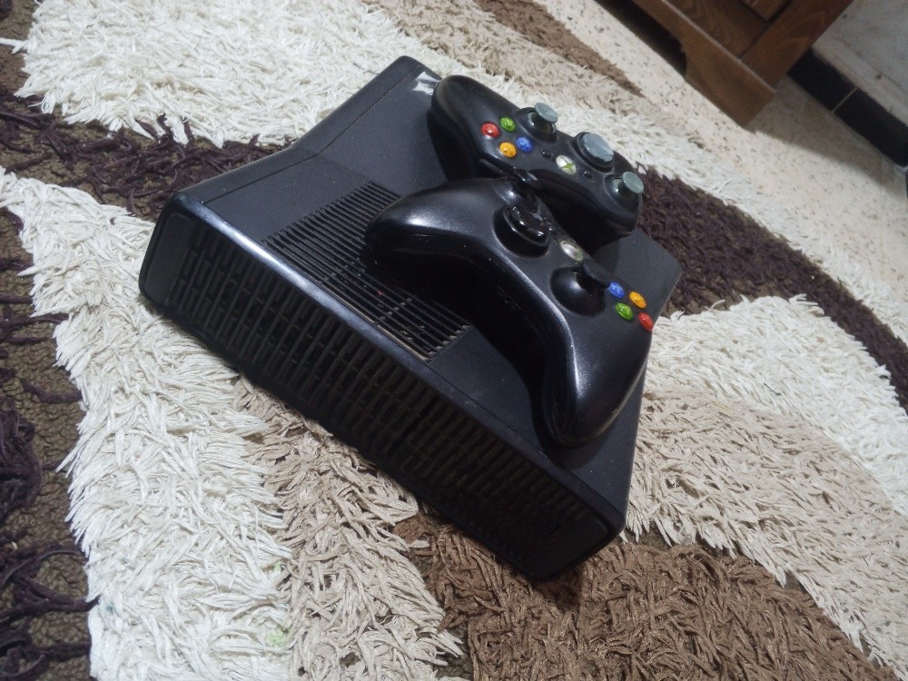Xbox 360 - 1