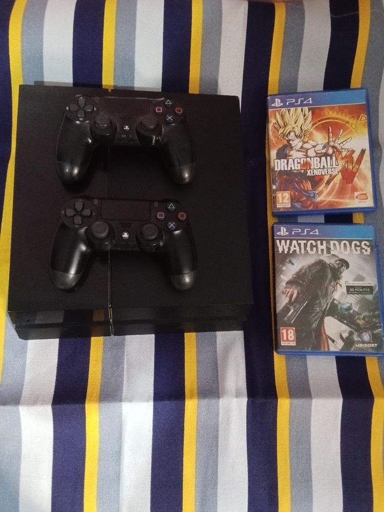 ps4 fat occasion Bon état - 1