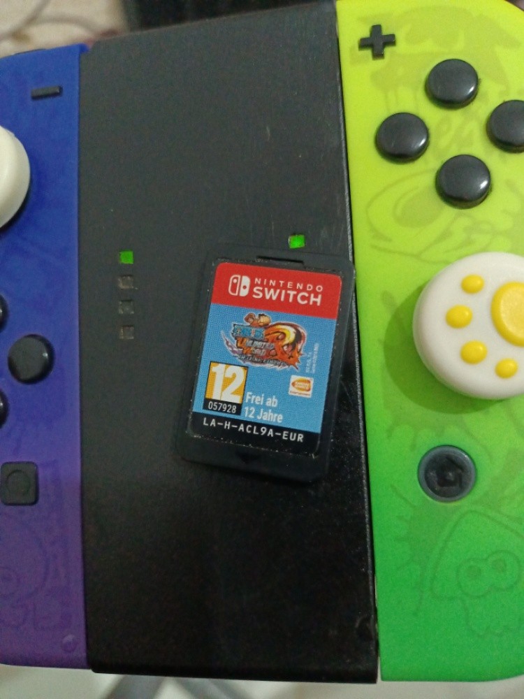 Nintendo switch - 3