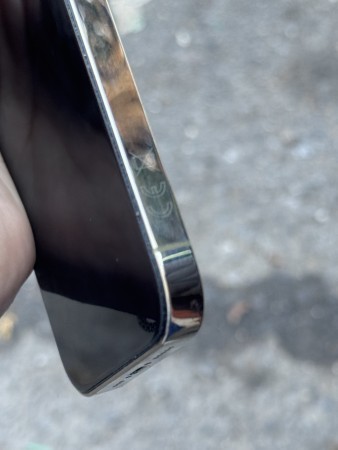 iPhone 14 pro avec la boite - 1