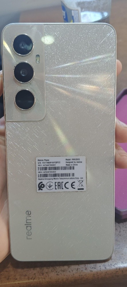 Realmi c65 - 3