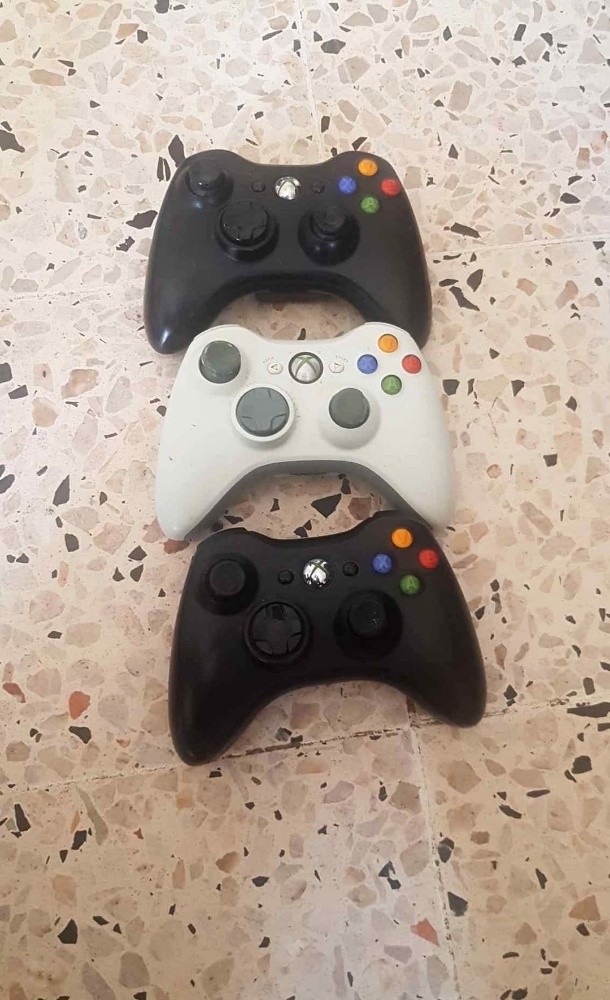 4 manette xbox 360 original - 1