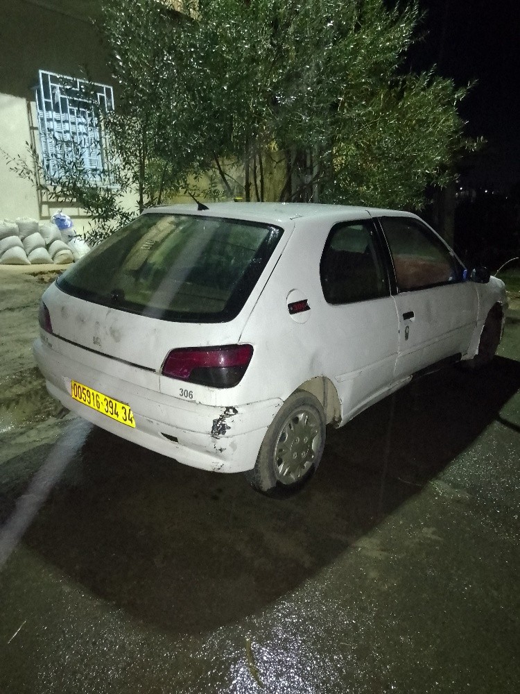 Peugeot 306 - 1