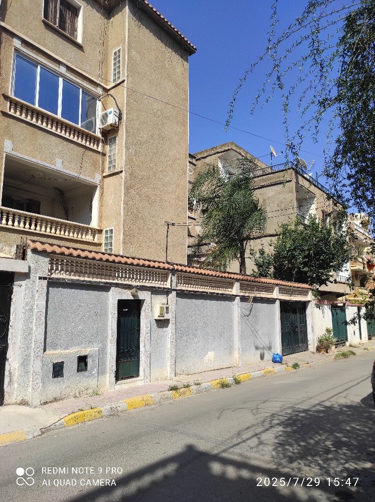 BIR khadem vend villa sup 300m - 3
