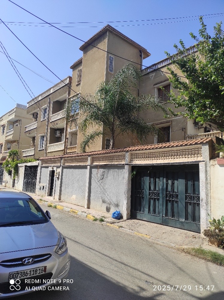 BIR khadem vend villa sup 300m - 1
