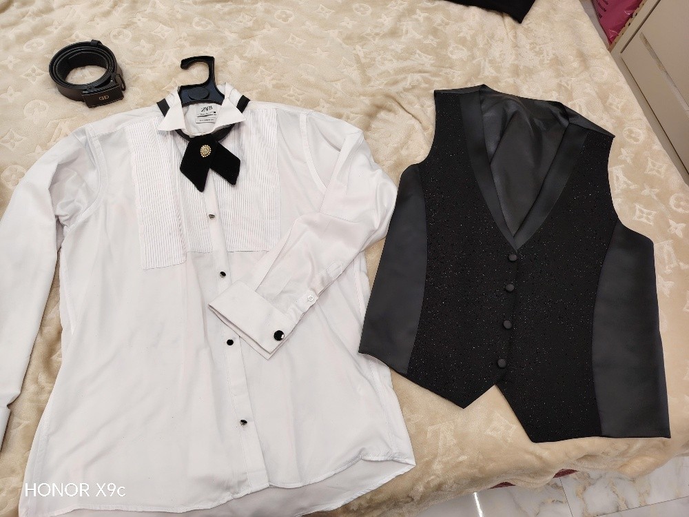 costume size 54 - 3