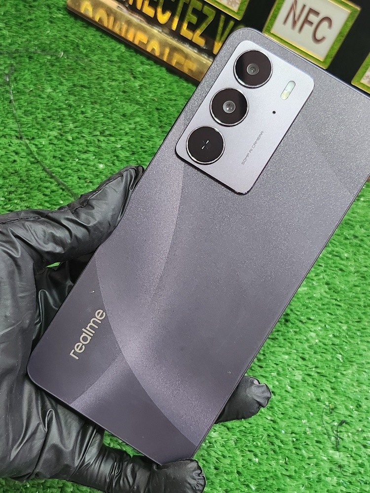 Realmi c57 - 3