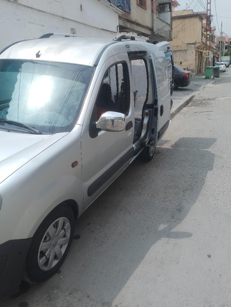 رينو كونڨو  - 2