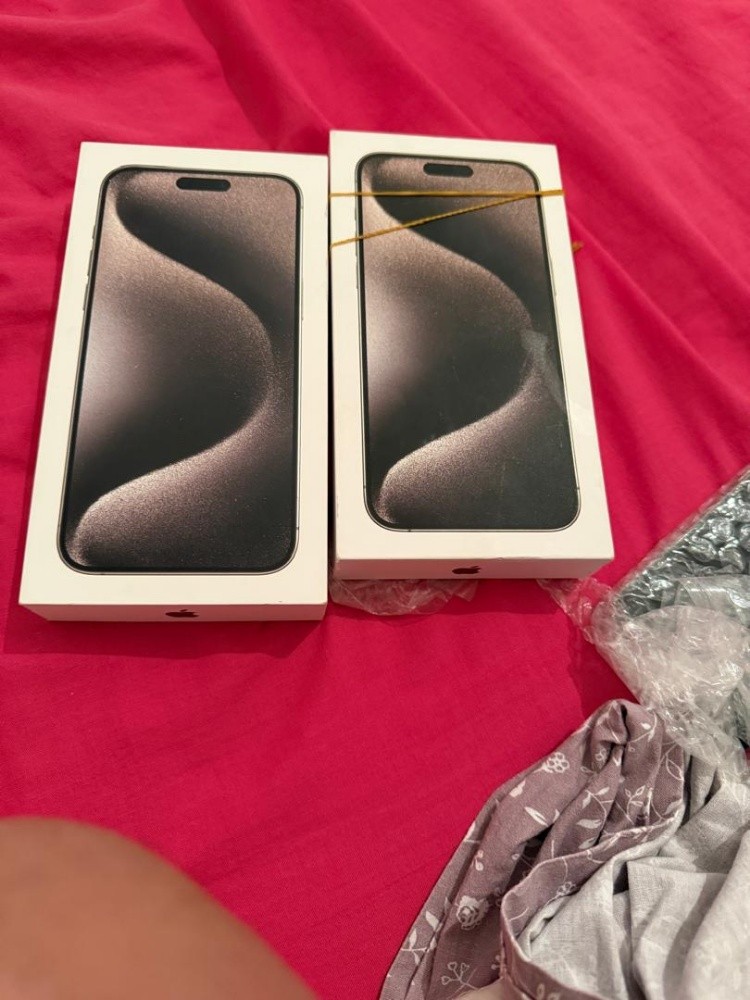 IPhone 16 PM - 1