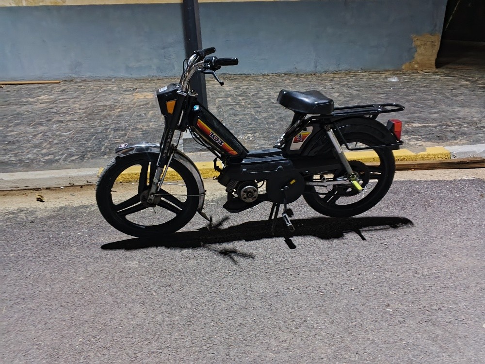 Peugeot - 1