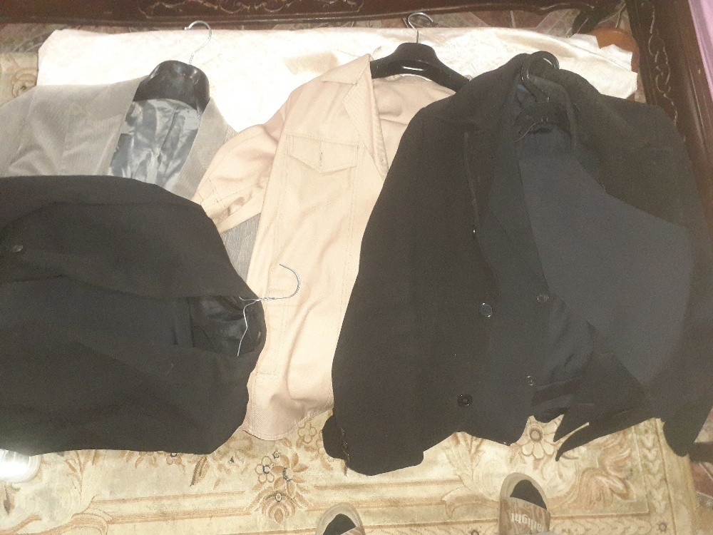 costume comme neuf - 3