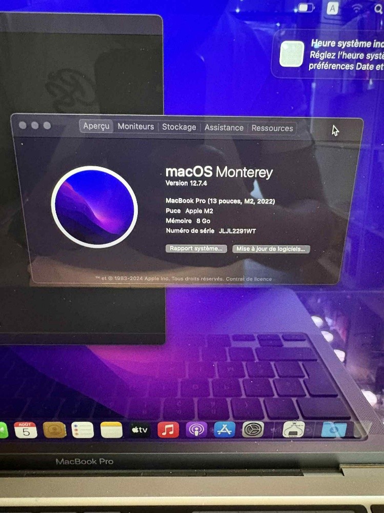 macbook pro 2022 M2 8g 256 - 2
