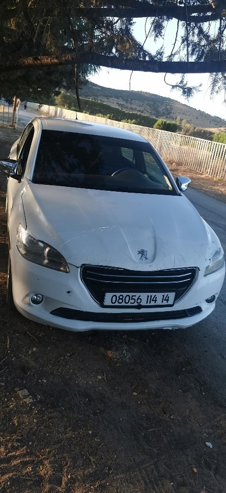 Peugeot 301  - 1