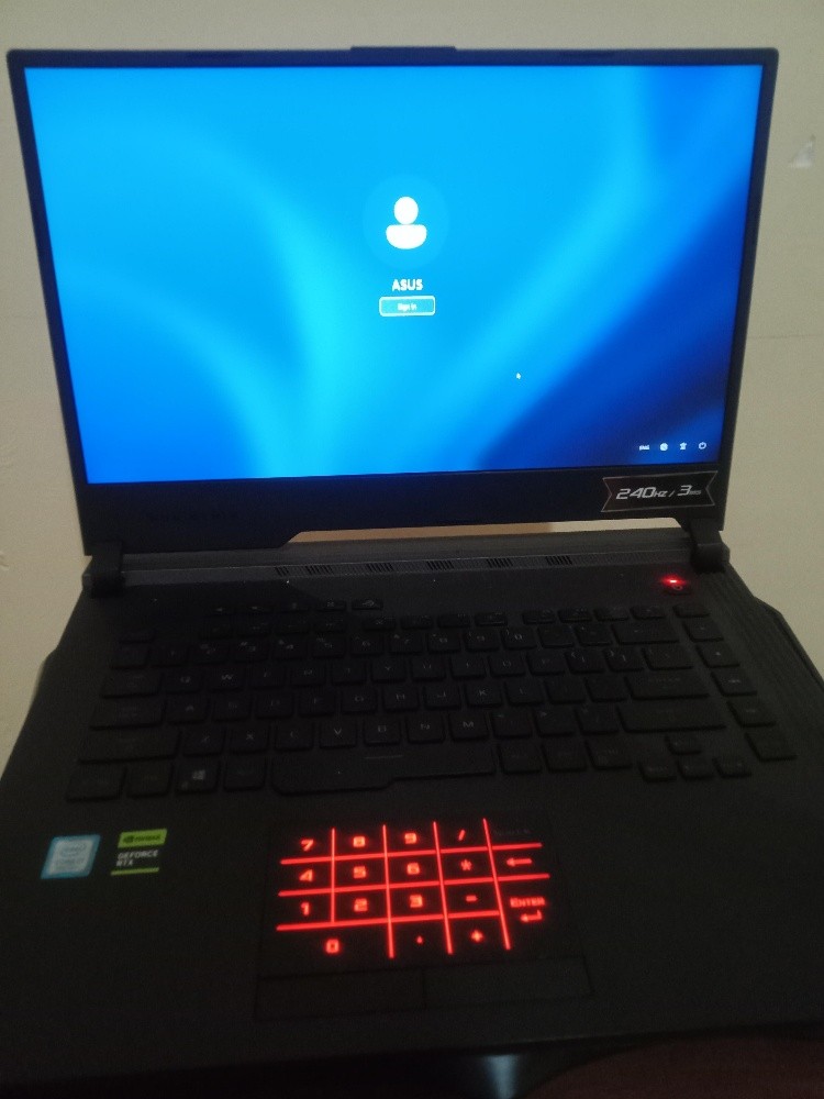 Asus rog strix - 1