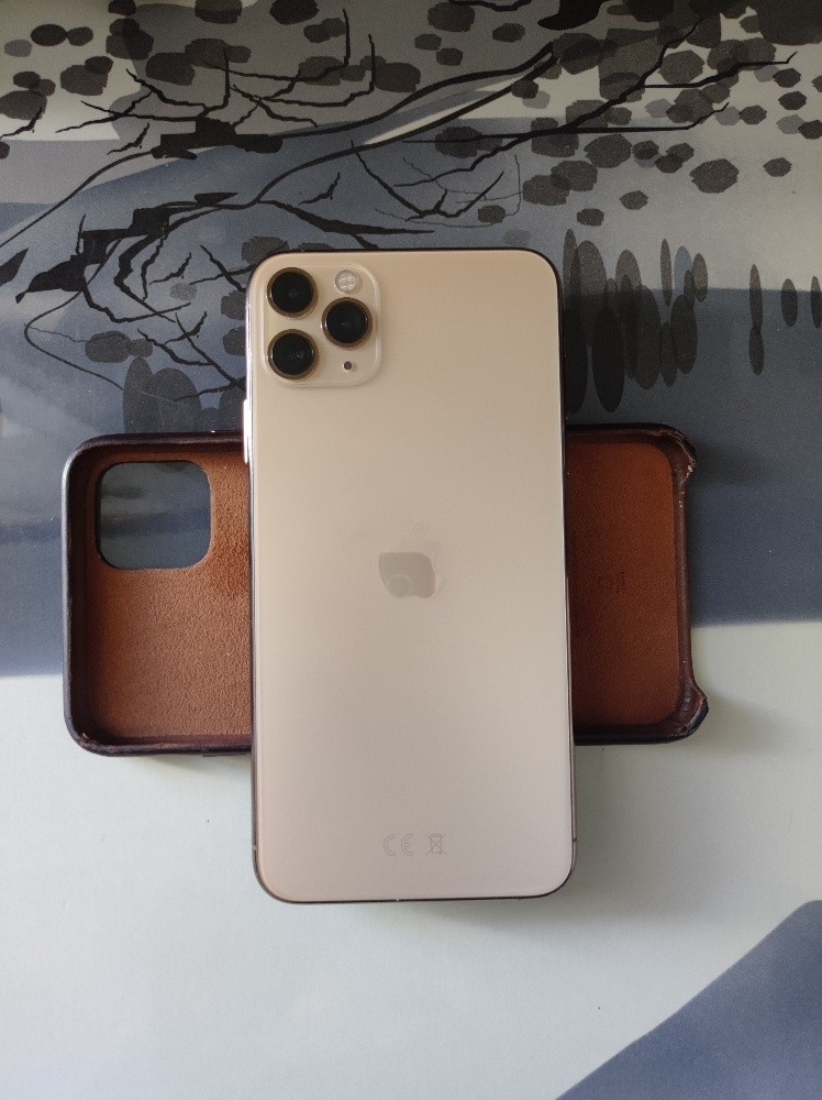 iPhone 11 Pro Max 64Gb 92 battery - 2