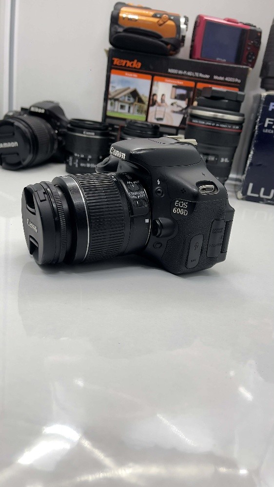 Canon 600D - 3