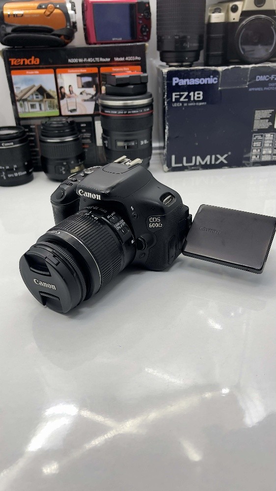 Canon 600D - 2