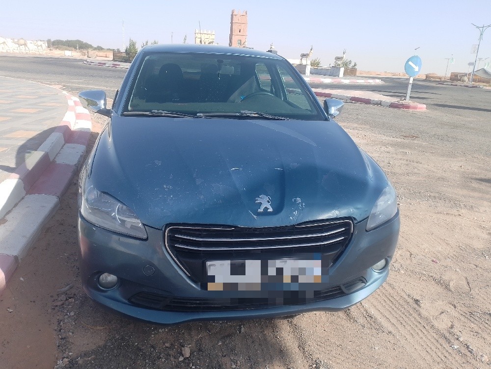 بيجو 301 - 1