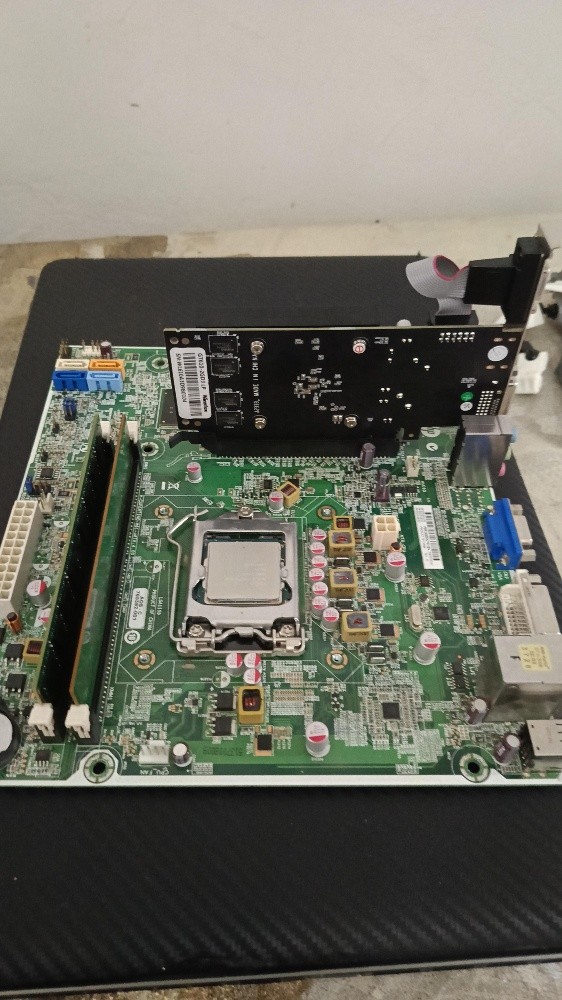 carte mère H81 CPU RAM HDD et VGA - 1