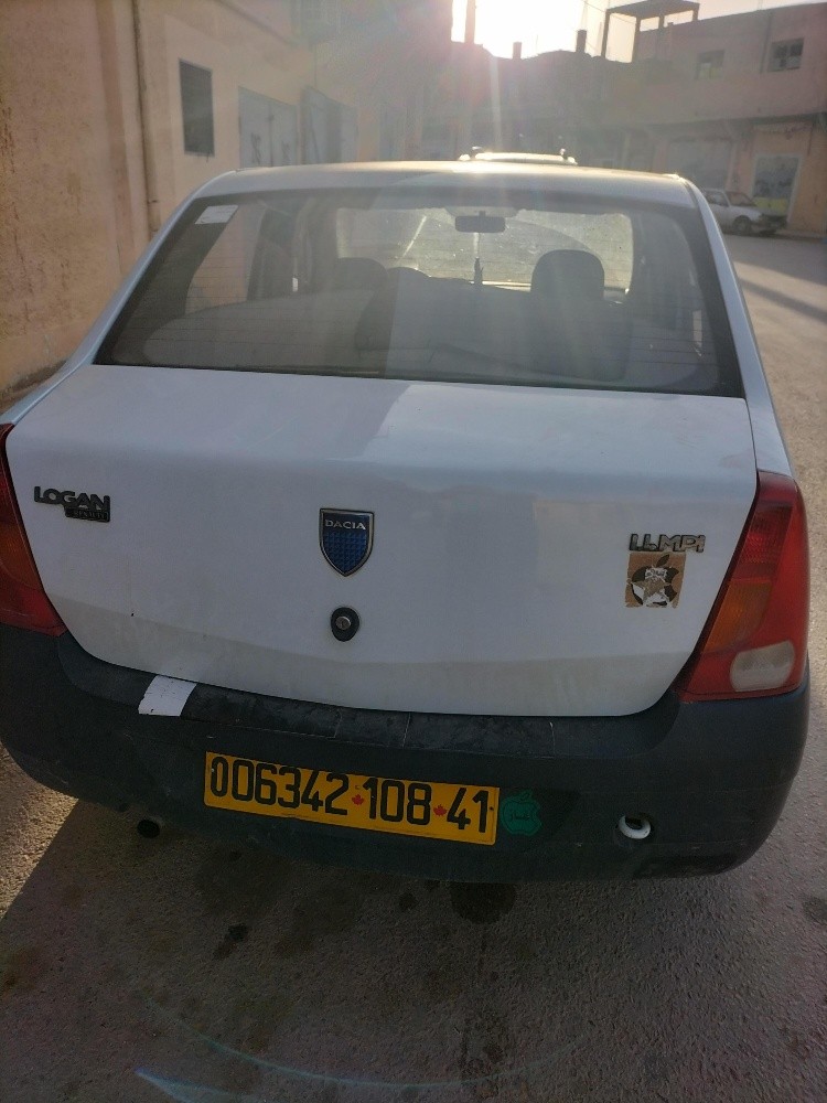 لوجان داسيا  - 1