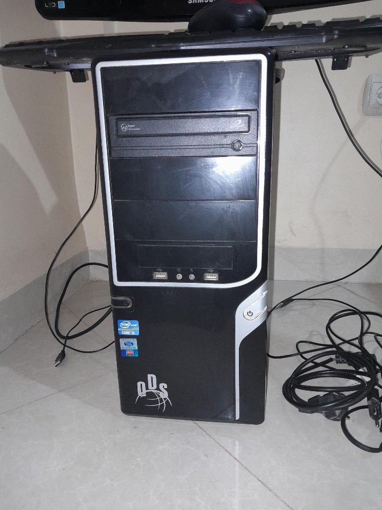pc de bureau, unité et écran - 2