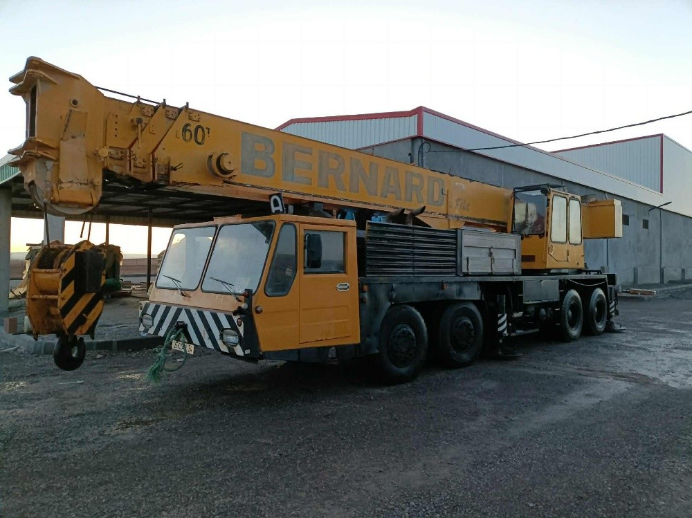 grue mobile année 84 - 1
