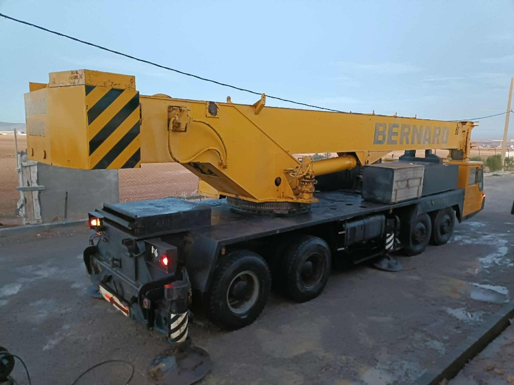 grue mobile année 84 - 2