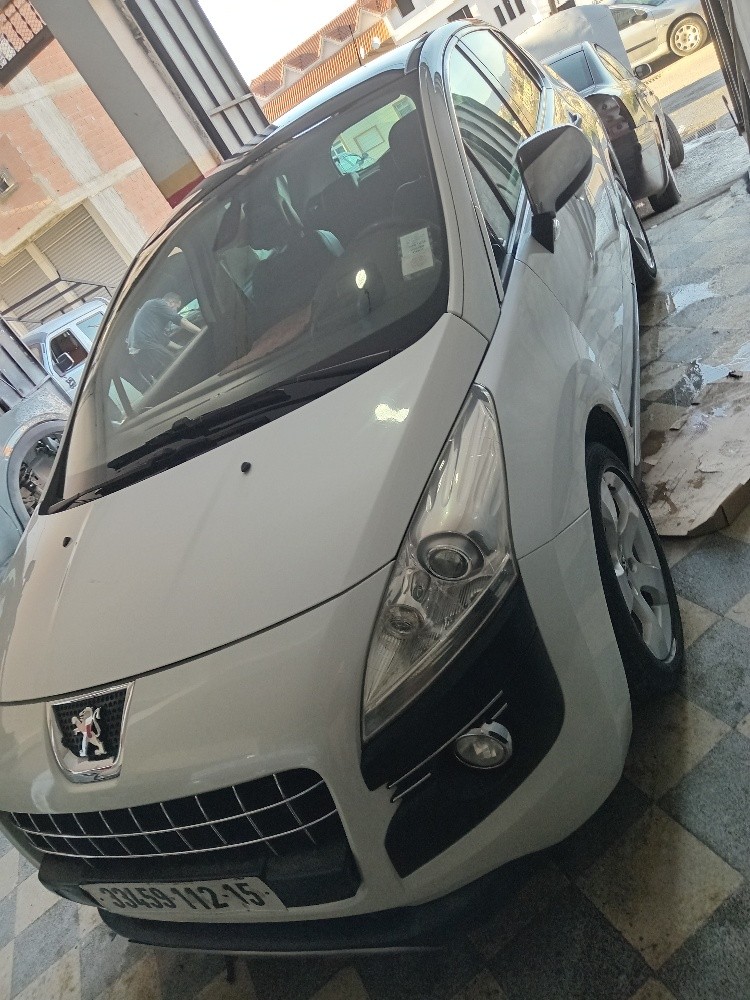 Peugeot 3008 - 2