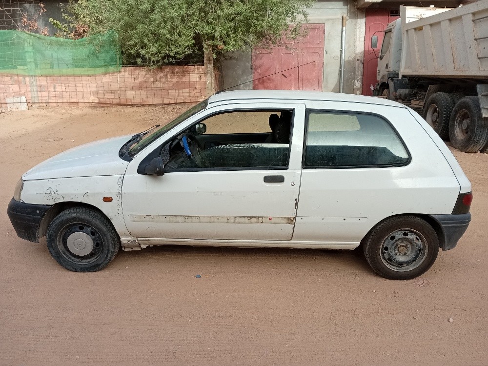 clio japonaise - 3
