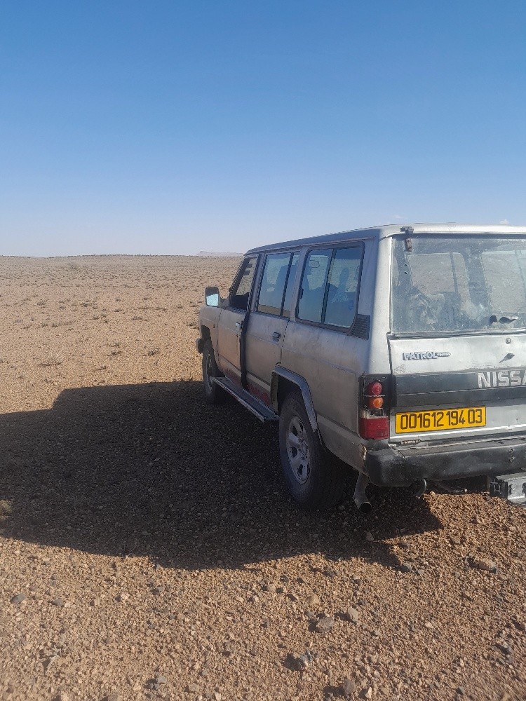 نيسان - 1