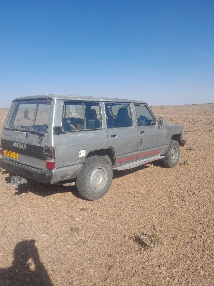 نيسان - 3