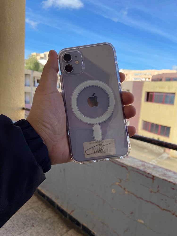 iPhone 11 - 1