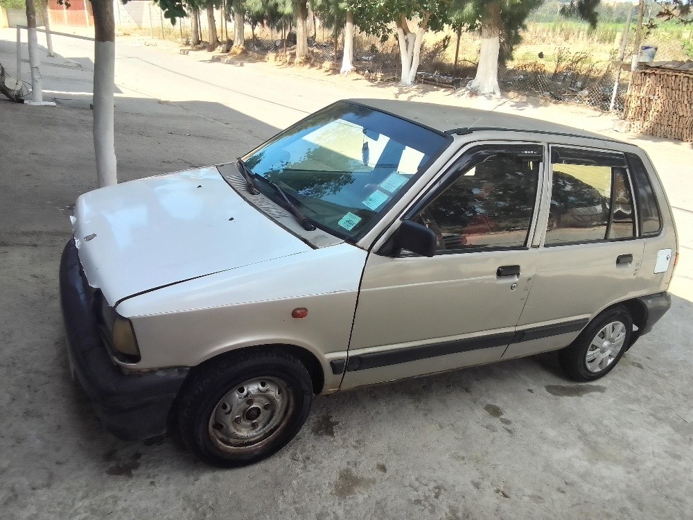 سيارة ماروتي 800 - 1