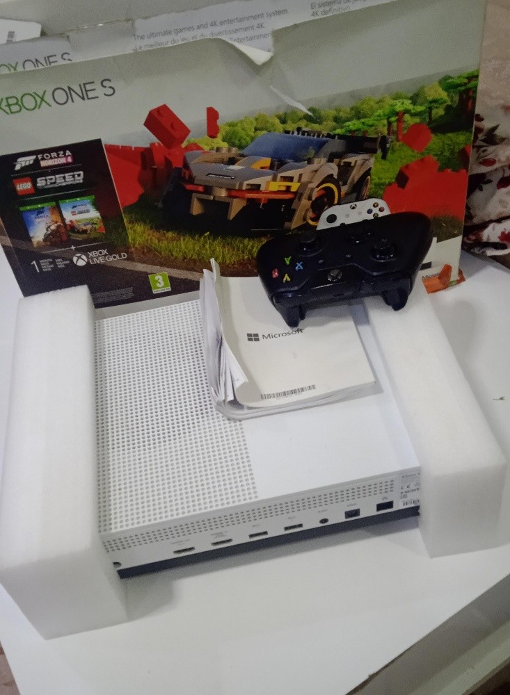 xbox one s 1Gb - 2