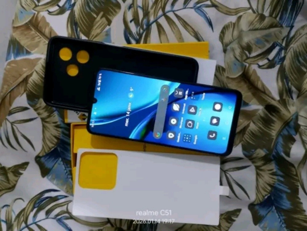 Téléphone realme en vent  - 1