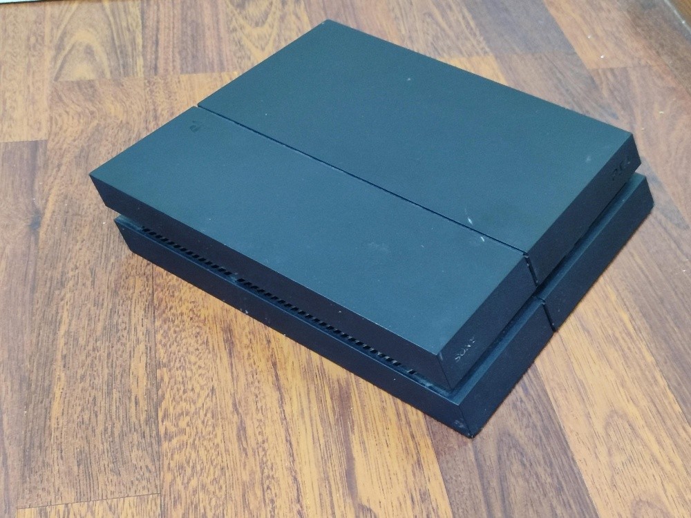 ps4 1tb version 12.52 - 1