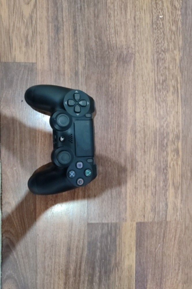 ps4 1tb version 12.52 - 3