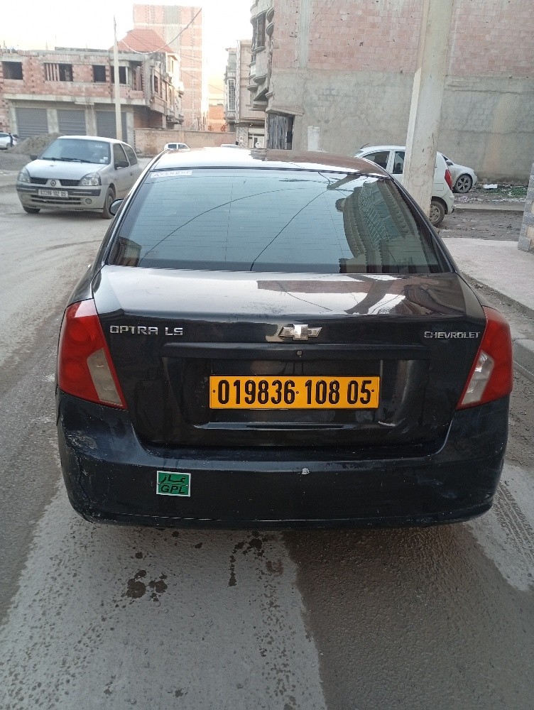 سيارة اوبترا - 3