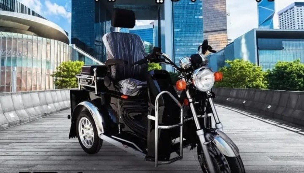 moto essence pour andicap - 2