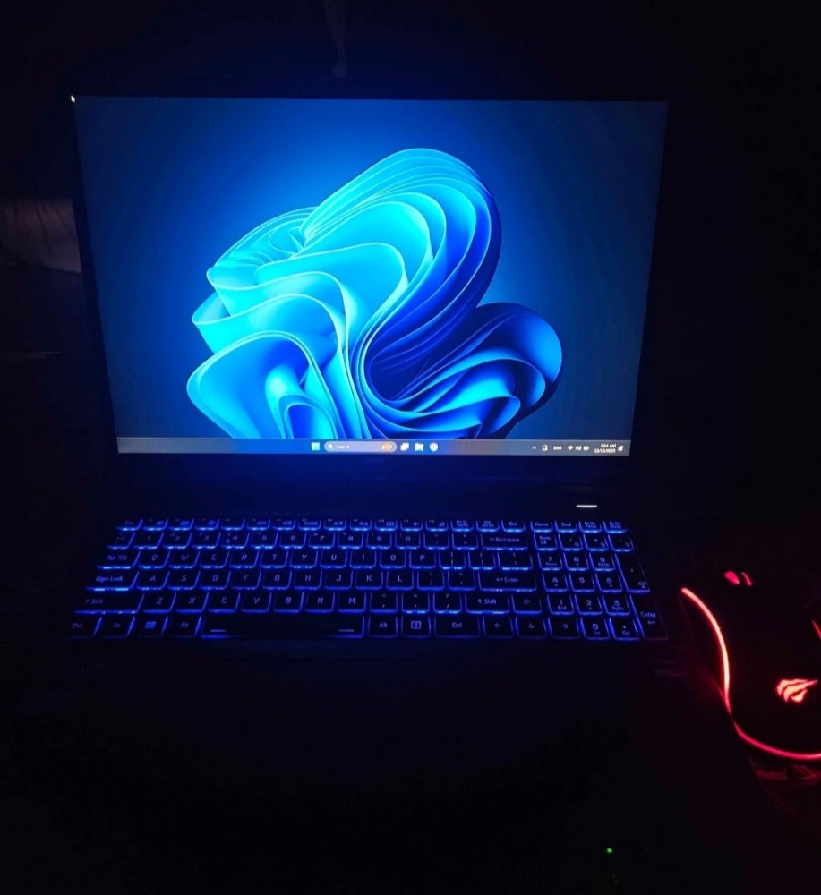 Acer shadow SH16 - 1