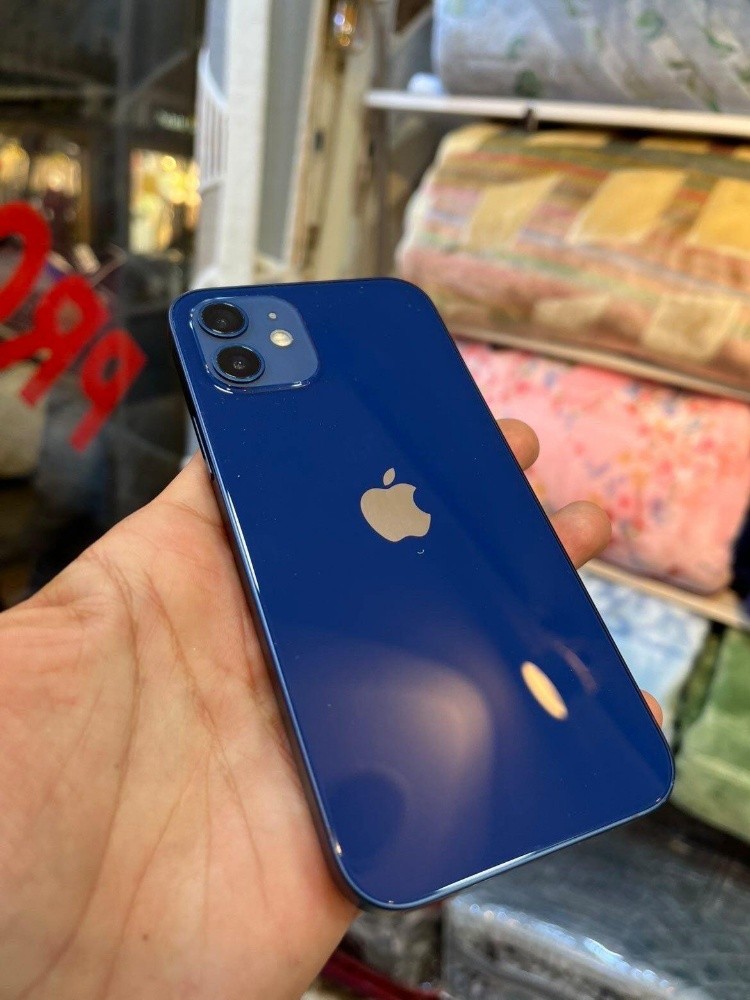 iphone 12 - 1