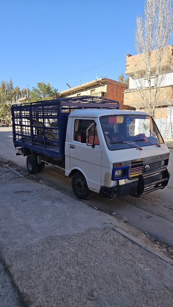 شاحنة  - 1