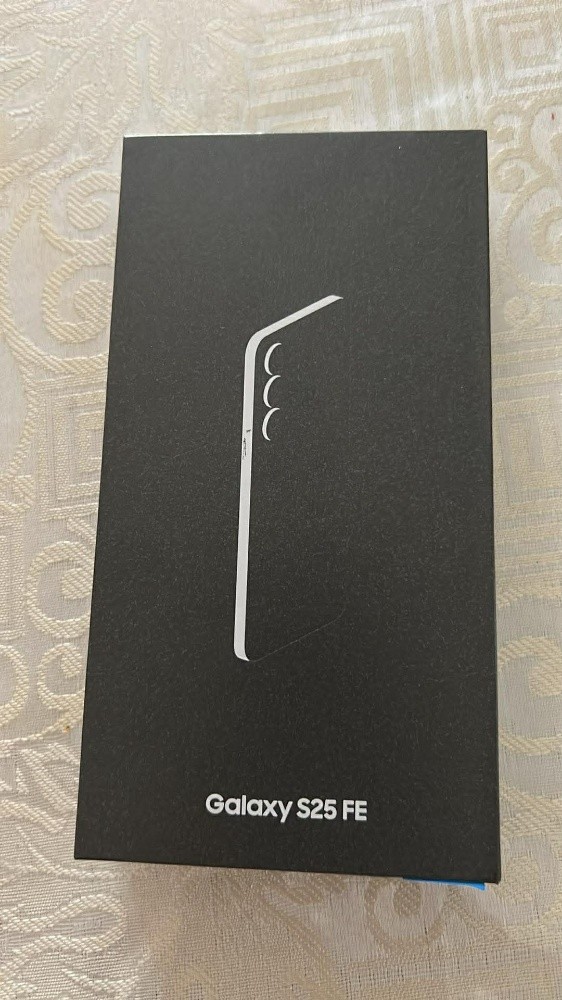 galaxy s25 FE - 1