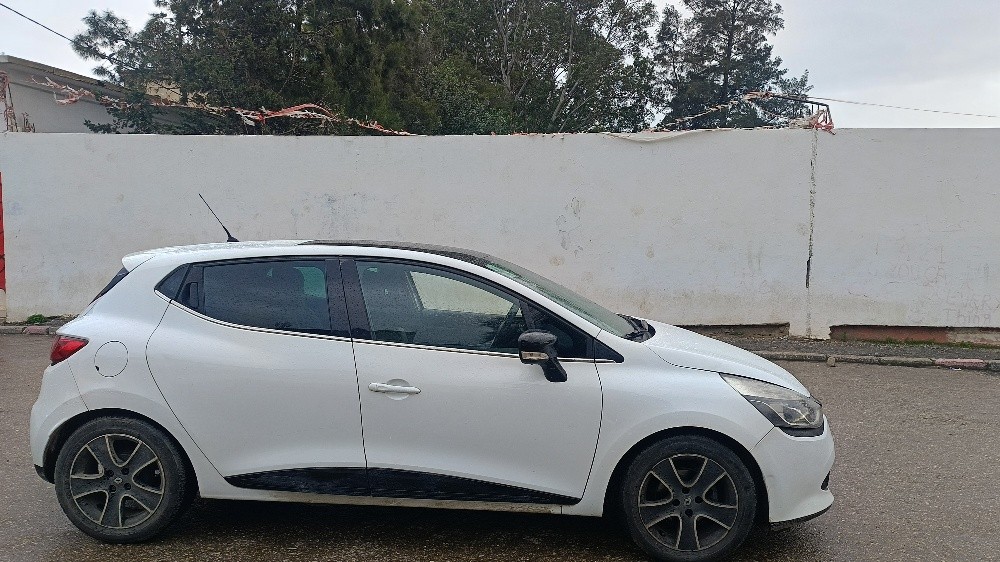 clio 4 - 1