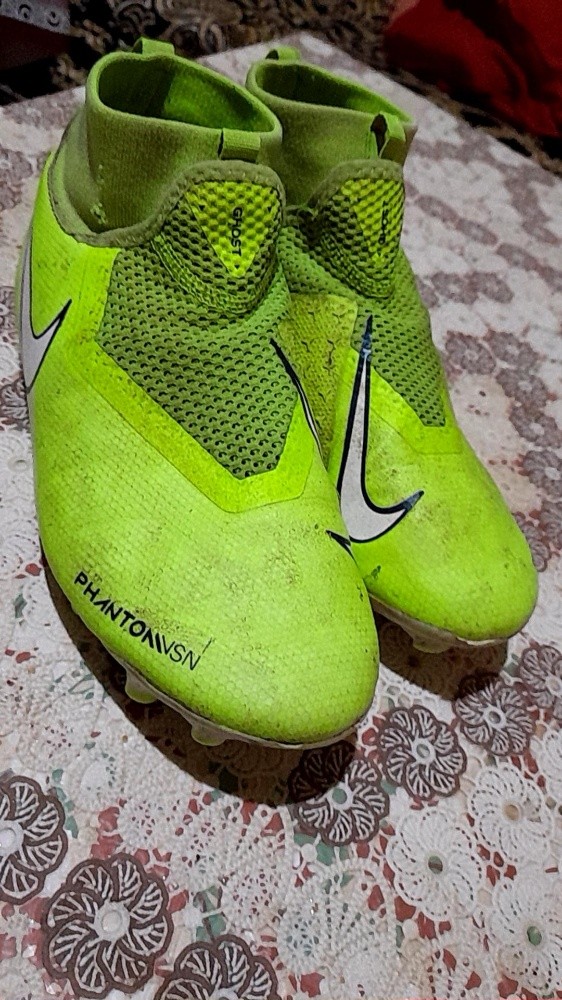 soulier football Nike 37,5 - 2