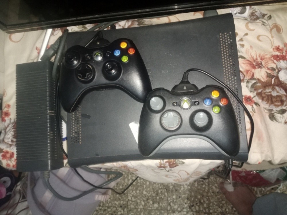 Xbox 360 - 2