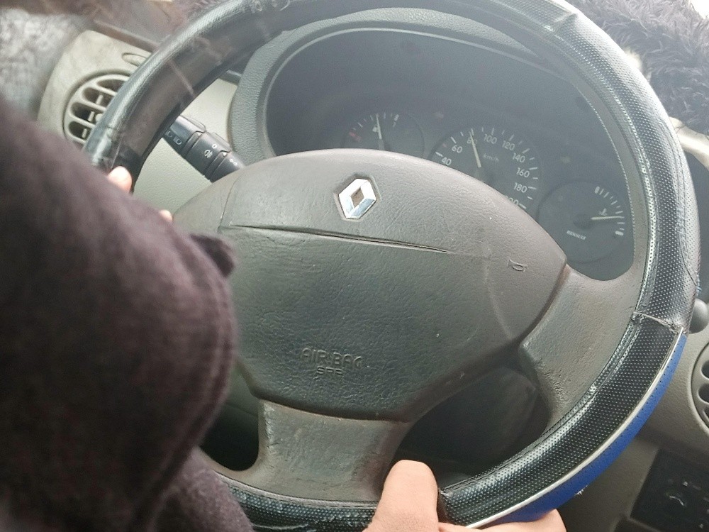 رينو كونڤو - 1