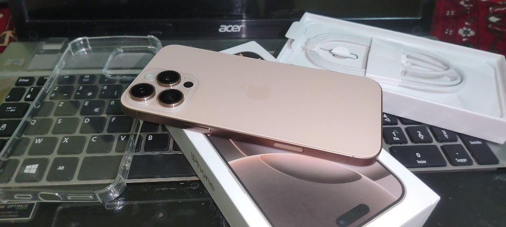IPhone 16 pro max - 1
